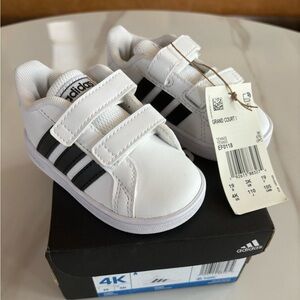 NIB 4K Adidas Baby Sneakers
